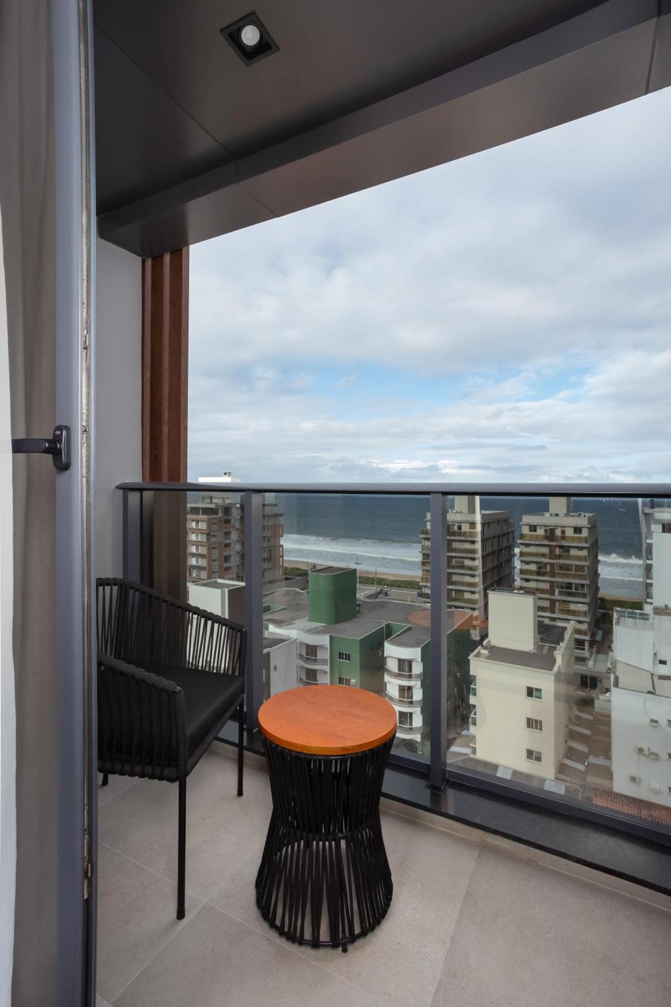 Brava Mundo Hotel Boutique Oficial Itajaí Extérieur photo